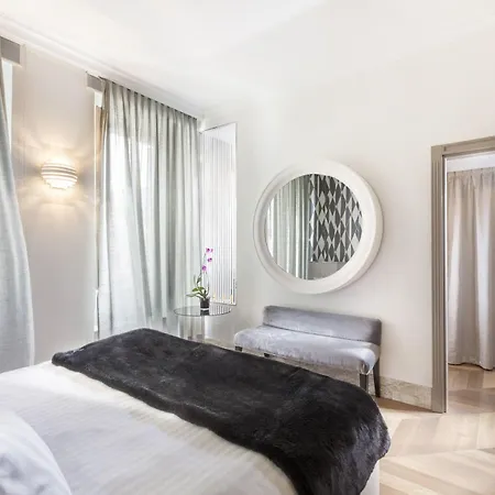 Hotell Palazzo Manfredi - Small Luxury Of The World