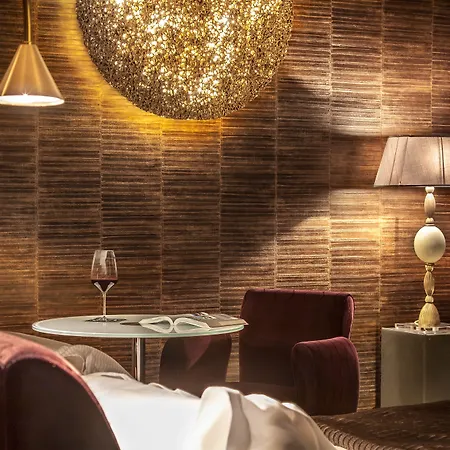 Palazzo Manfredi - Small Luxury Of The World 5*