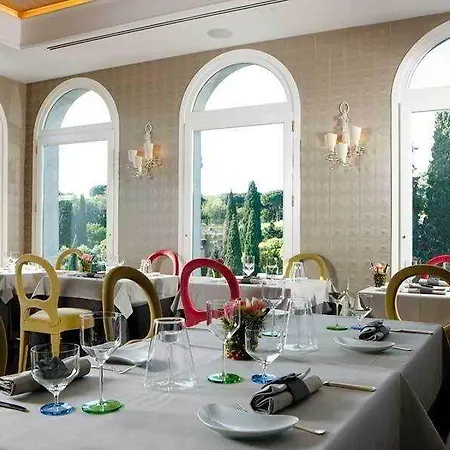 Palazzo Manfredi – Small Luxury Of The World 5* Roma