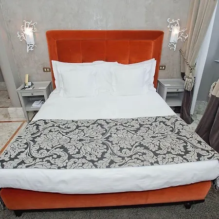 Hotel Palazzo Manfredi – Small Luxury Of The World 5*