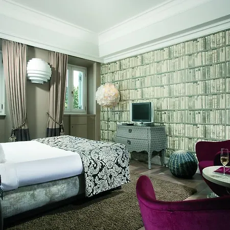 Hotel Palazzo Manfredi – Small Luxury Of The World