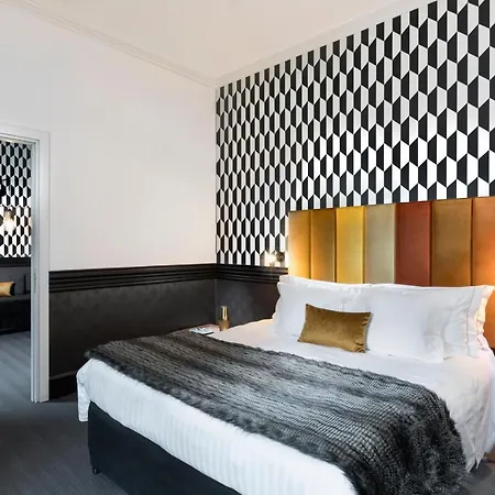 Palazzo Manfredi - Small Luxury Of The World Hotell