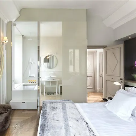 Palazzo Manfredi - Small Luxury Of The World