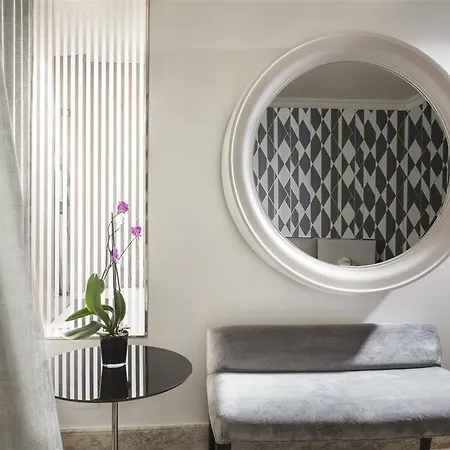 Palazzo Manfredi – Small Luxury Of The World Hotel