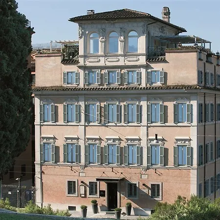 Palazzo Manfredi – Small Luxury Of The World Hotel